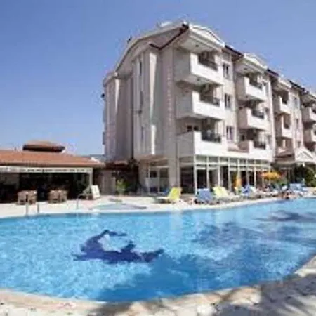 Sun Apart Hotel * מרמריס