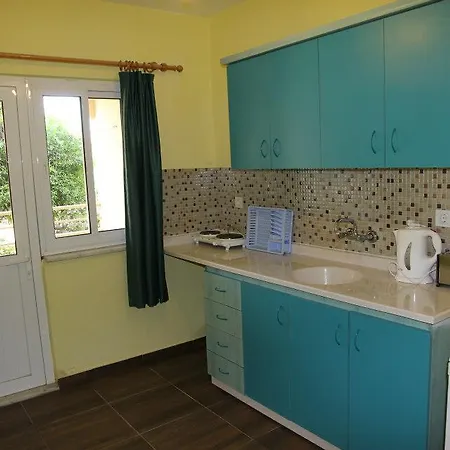 Sun Apart Hotel מרמריס