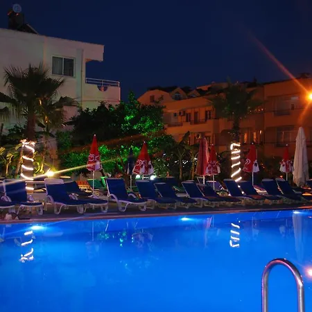 Sun Apart Hotel * 말마리스
